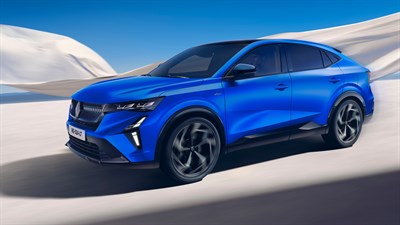 E-Tech plug-in hybrid - silence and performace - Renault