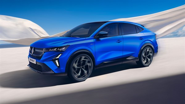 E-Tech plug-in hybrid - charging - Renault