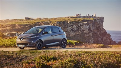 Renault - Rent an electric vehicle for the holidays