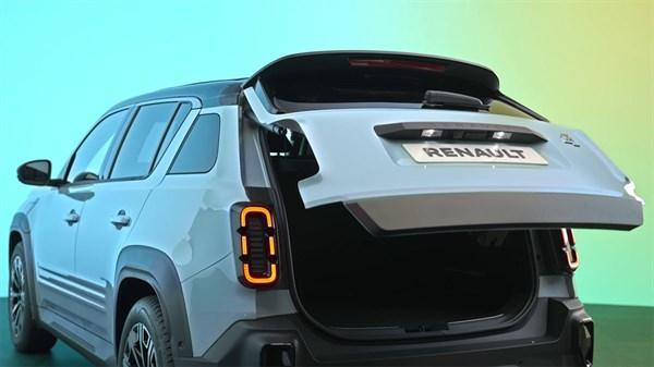 electric tailgate - R4 E-Tech electric - Renault