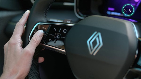 cruise control - R4 E-Tech electric - Renault
