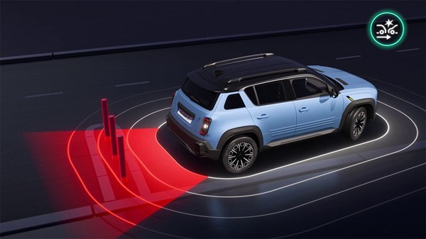 active emergency braking when reversing - R4 E-Tech electric - Renault