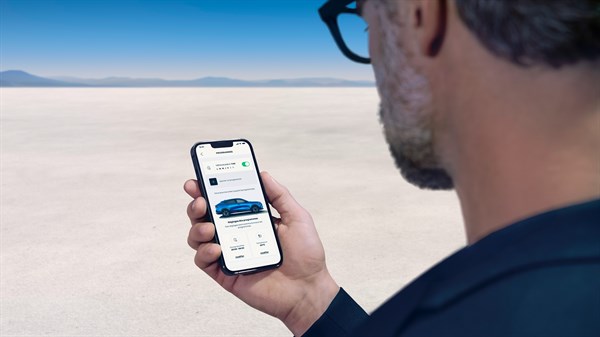 Renault Rafale full hybrid E-Tech
 - charging