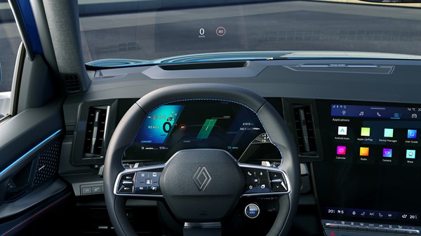 Renault Rafale E-Tech hybrid - multimedia screen - openR - heads-up display