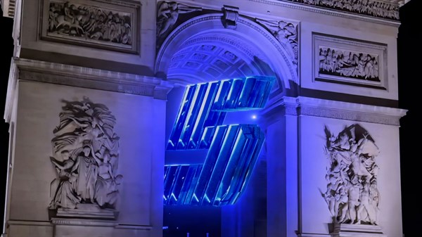 wt5 campaign - R5VOLUTION-IS-BACK​-paris