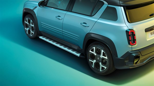 running boards and mudguards -Renault 4 E-Tech electric