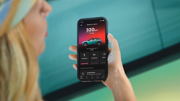 Renault 4 E-Tech electric -
managing your vehicle remotely