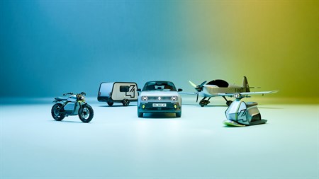 4 mouvements - Renault 4 E-Tech 100% electric
