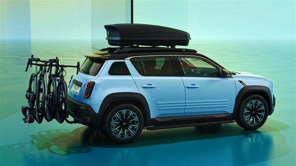 find out more about Renault 4 accessories