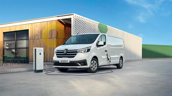 Trafic Van E-Tech electric