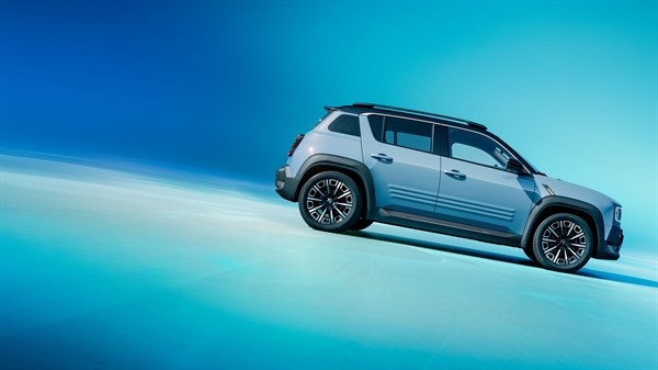 Renault 4 E-Tech electric