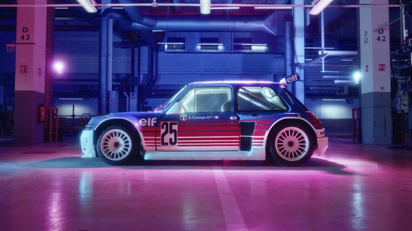 Renault 5 TURBO 3E, a spectacular drifting show car - Renault Group