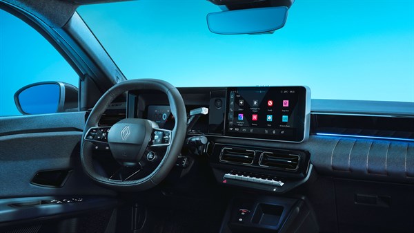 spacious cabin - Renault 4 E-Tech electric