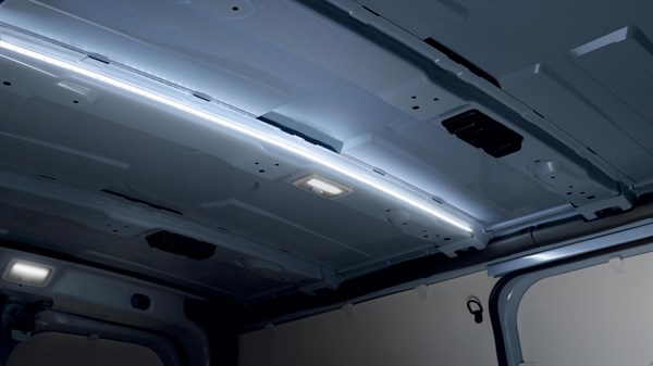 all-new Renault Trafic - LED light bar