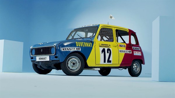 Renault 4 iconic cars - Videos